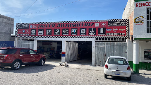 Instalaciones y fachada de Serval Automotriz Querétaro